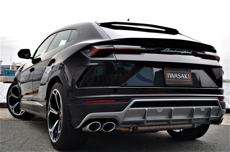 ランボルギーニ ウルス 新車