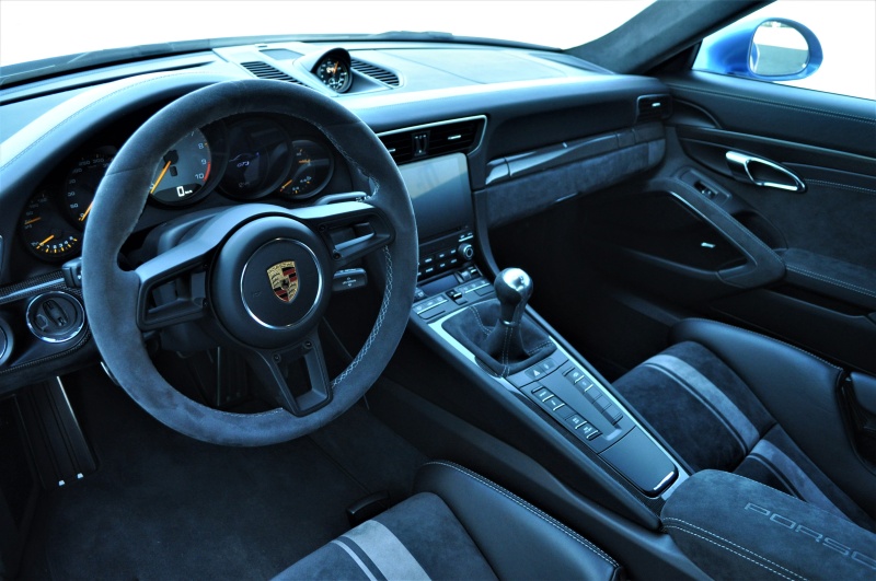 ポルシェ 911(Type991) 新車