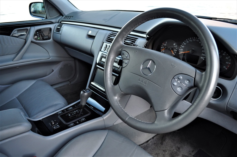 メルセデスベンツ Eクラス 中古車