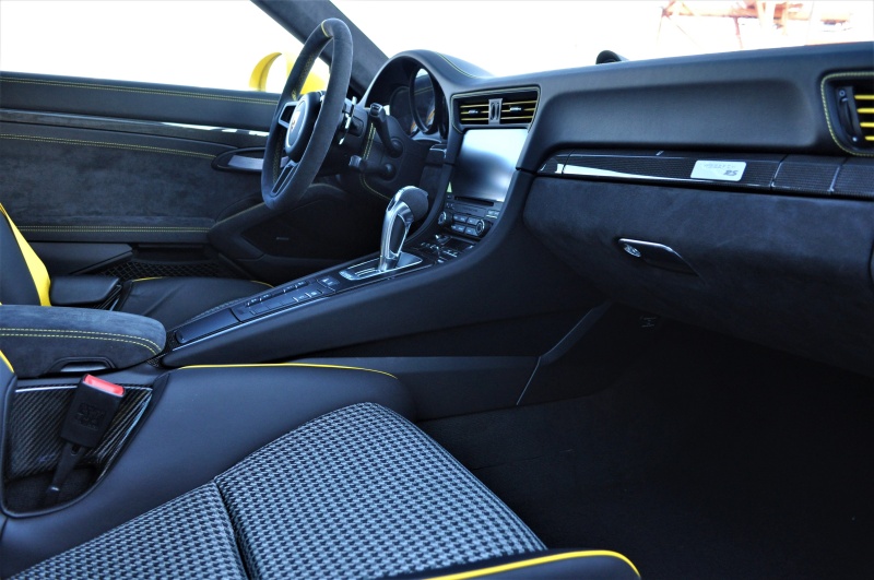 ポルシェ 911(Type991) 新車