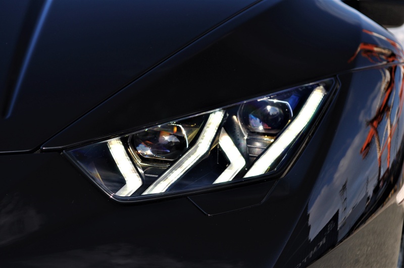 ランボルギーニ ウラカン 中古車