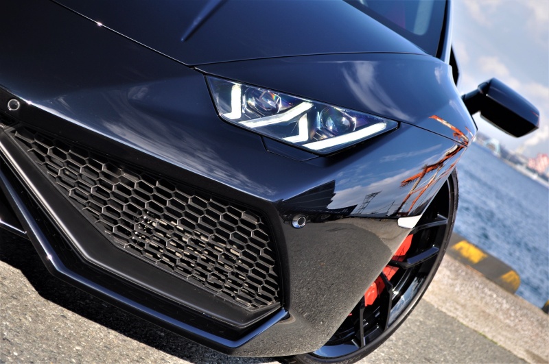 ランボルギーニ ウラカン 中古車