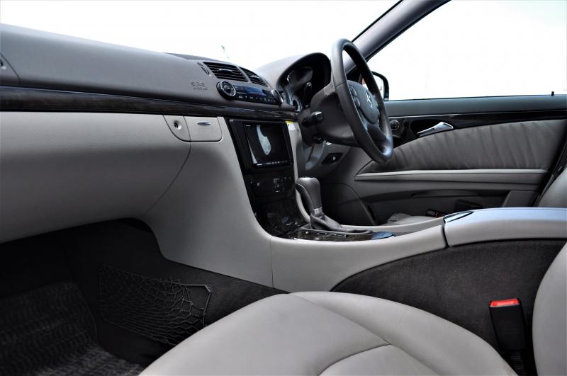 メルセデスベンツ Eクラス 中古車