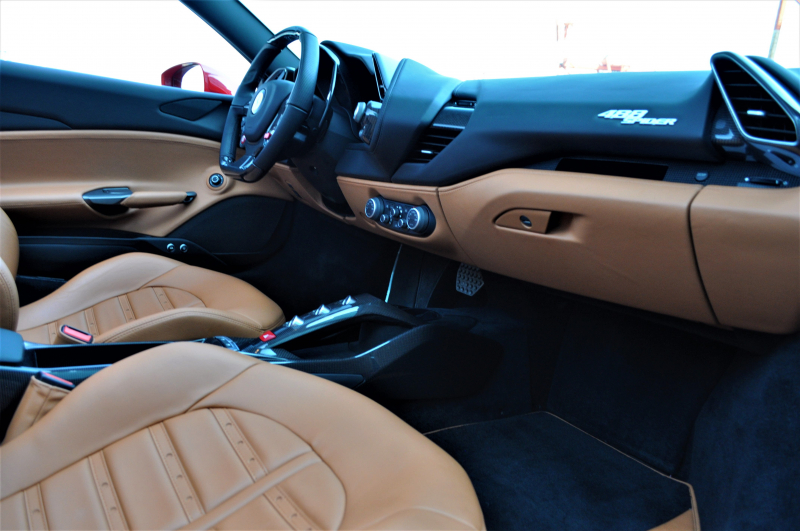 フェラーリ 488スパイダー 新車