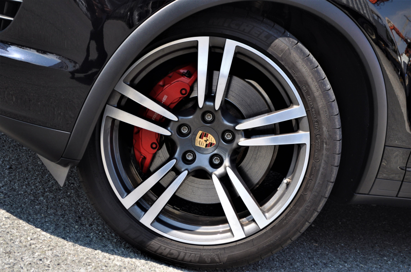 ポルシェ カイエン 中古車