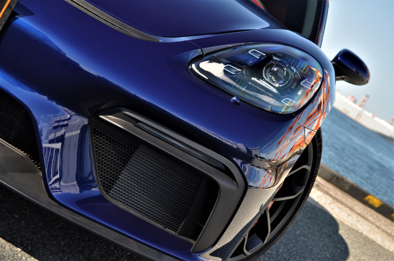 ポルシェ 718スパイダー 新車