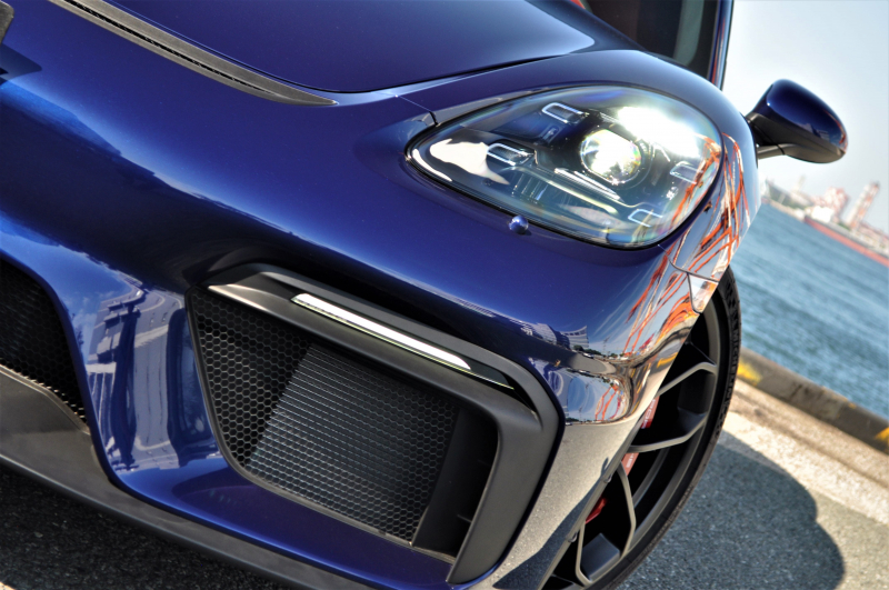 ポルシェ 718スパイダー 新車