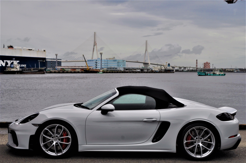 ポルシェ 718スパイダー 新車