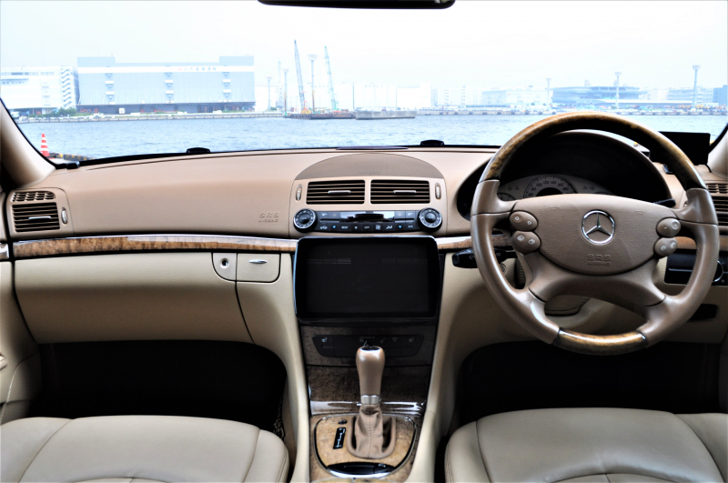 メルセデスベンツ Eクラス 中古車