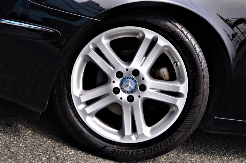 メルセデスベンツ Eクラス 中古車