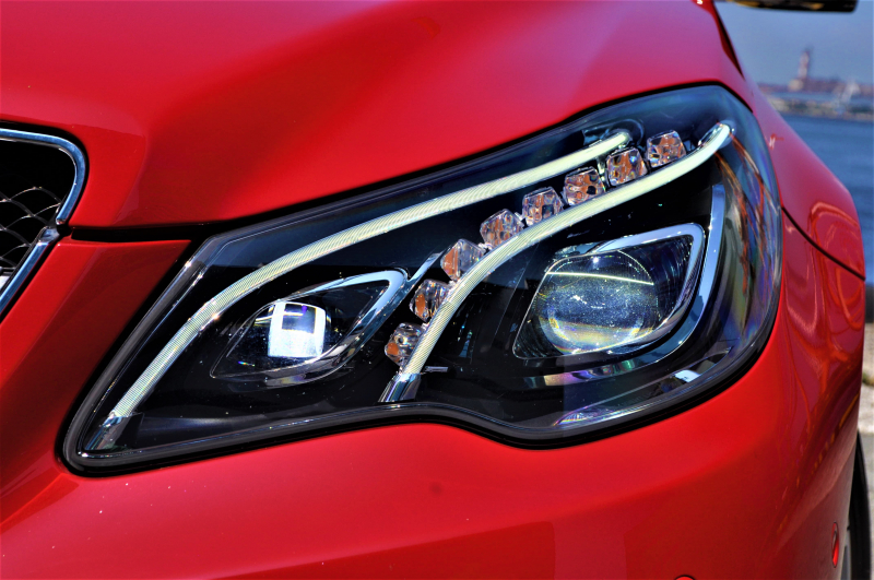 メルセデスベンツ Eクラス 中古車