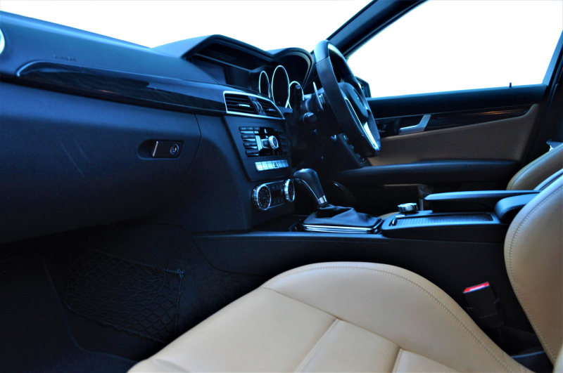 AMG Cクラス 中古車