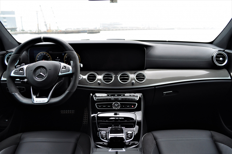 AMG Eクラス 中古車