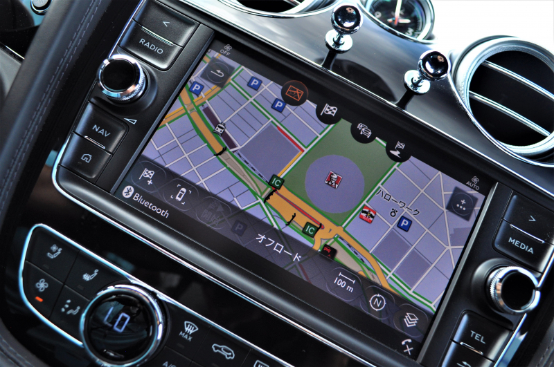 ベントレー ベンテイガ 中古車