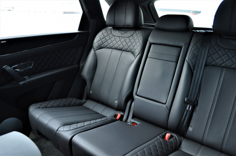 ベントレー ベンテイガ 中古車