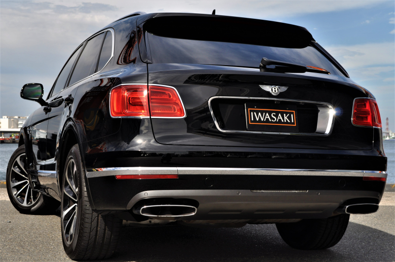 ベントレー ベンテイガ 中古車