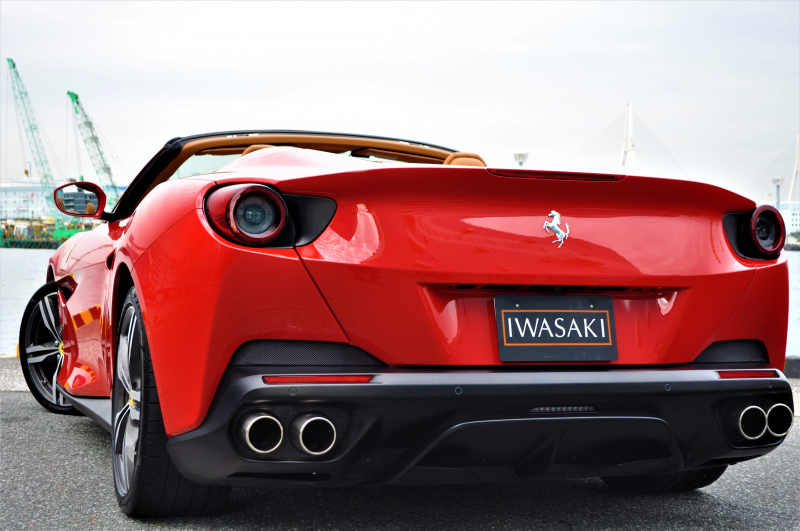 フェラーリ ポルトフィーノ 中古車