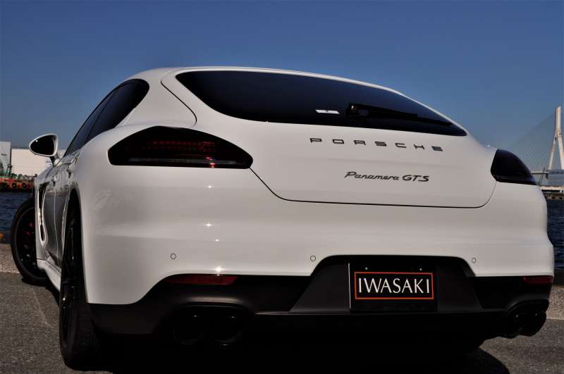 ポルシェ パナメーラ 中古車