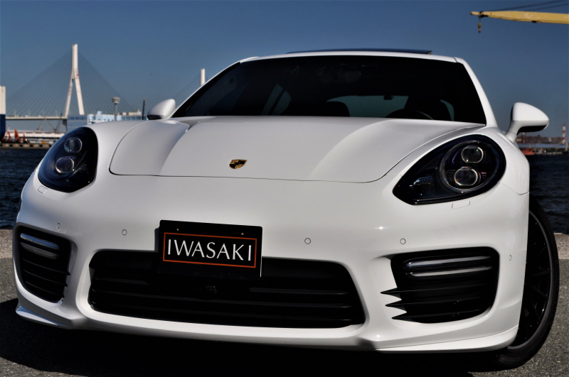 ポルシェ パナメーラ 中古車