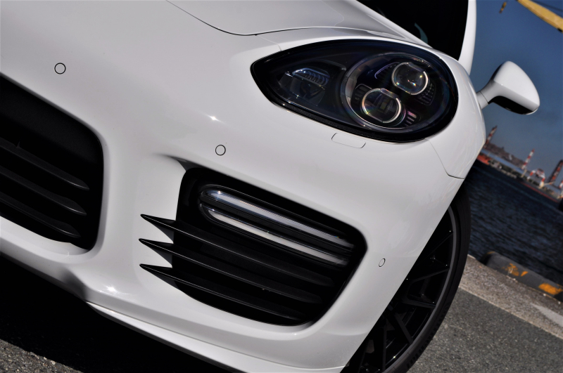 ポルシェ パナメーラ 中古車