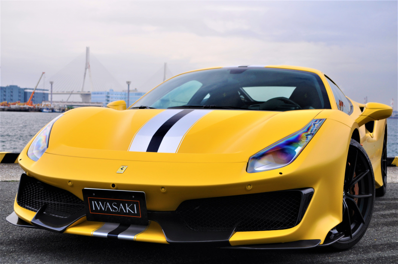 フェラーリ 488ピスタ 中古車