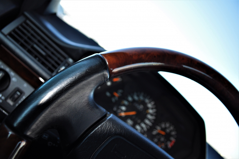 メルセデスベンツ Eクラス 中古車