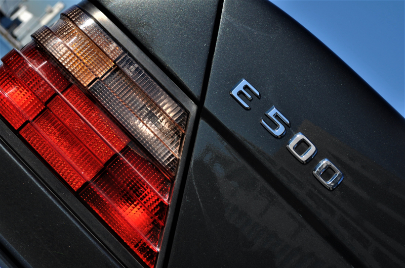 メルセデスベンツ Eクラス 中古車