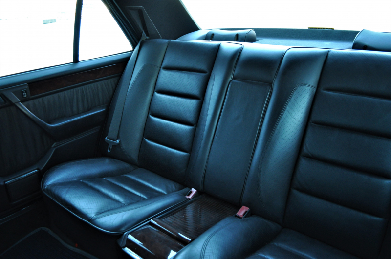 メルセデスベンツ Eクラス 中古車