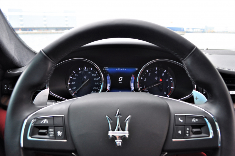 マセラティ クアトロポルテ 中古車