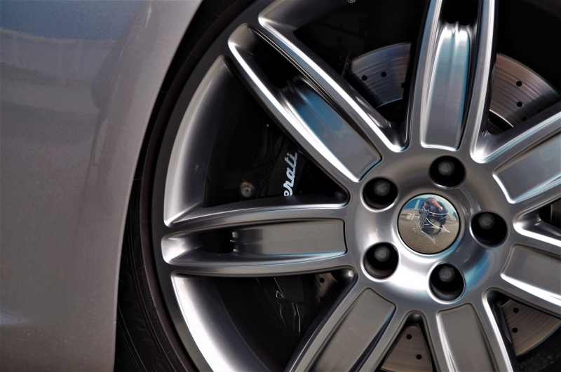 マセラティ クアトロポルテ 中古車