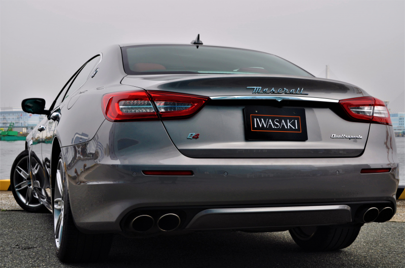 マセラティ クアトロポルテ 中古車