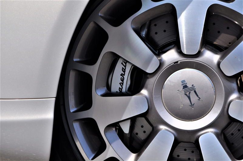 マセラティ クアトロポルテ 中古車