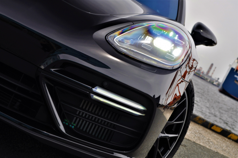 ポルシェ パナメーラ 中古車