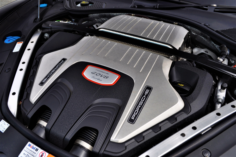 ポルシェ パナメーラ 中古車