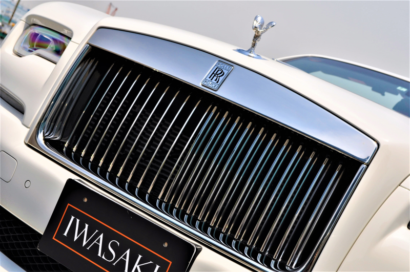 ロールスロイス ドーン 中古車