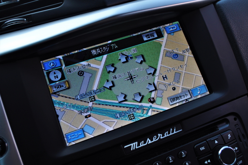 マセラティ グランカブリオ 中古車