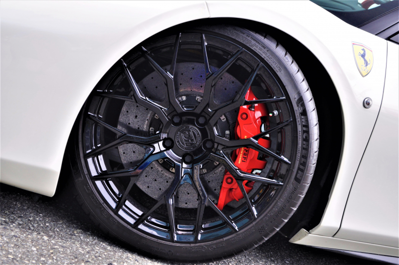 フェラーリ 488GTB 中古車