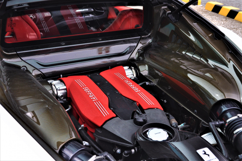 フェラーリ 488GTB 中古車