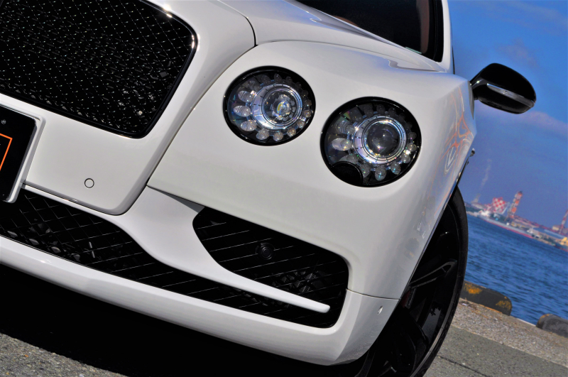 ベントレー フライングスパー 中古車