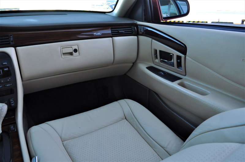 キャデラック エルドラド 中古車