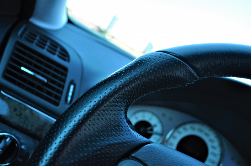 メルセデスベンツ Eクラス 中古車