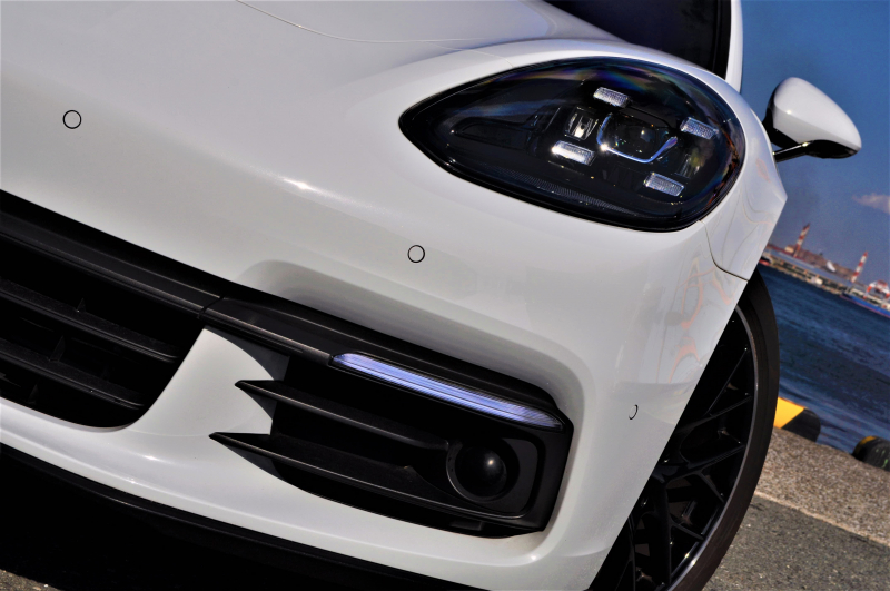 ポルシェ パナメーラ 中古車