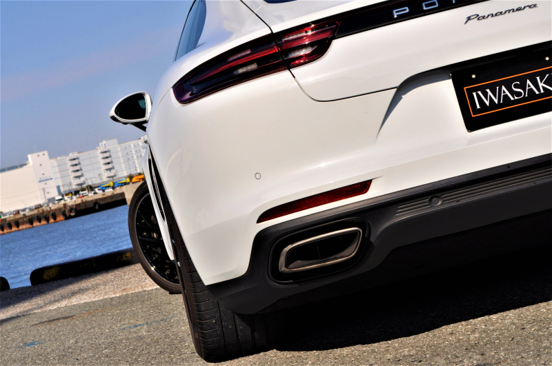 ポルシェ パナメーラ 中古車