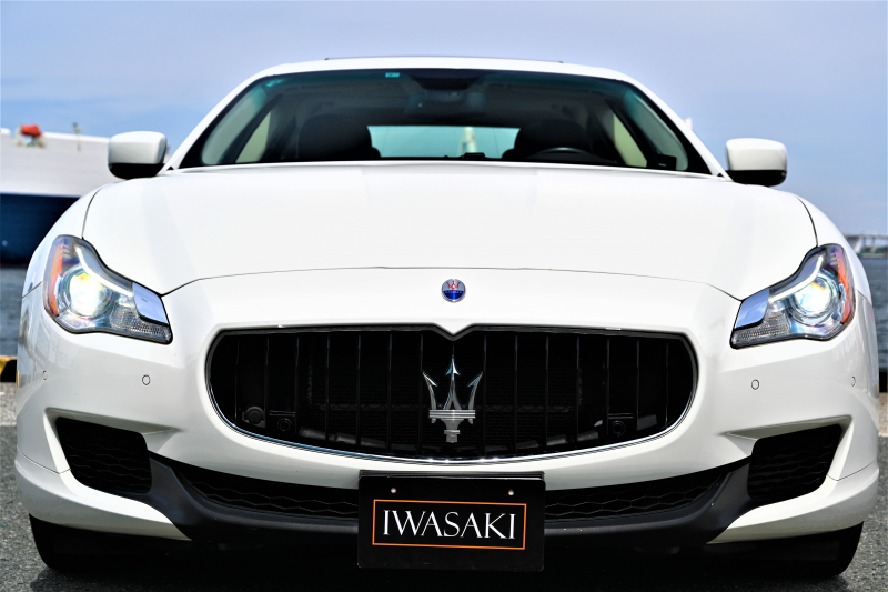 マセラティ クアトロポルテ 中古車