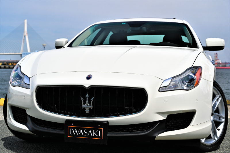 マセラティ クアトロポルテ 中古車