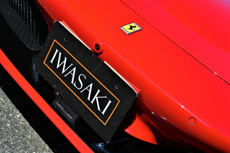 フェラーリ F8 トリブート 新車