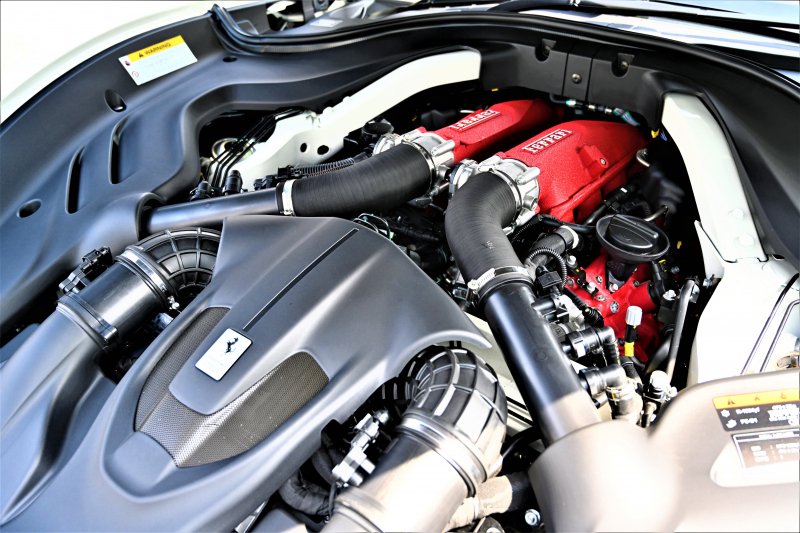 フェラーリ ローマ 中古車