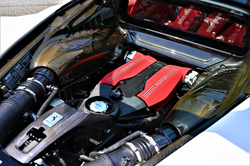 フェラーリ 488GTB 中古車