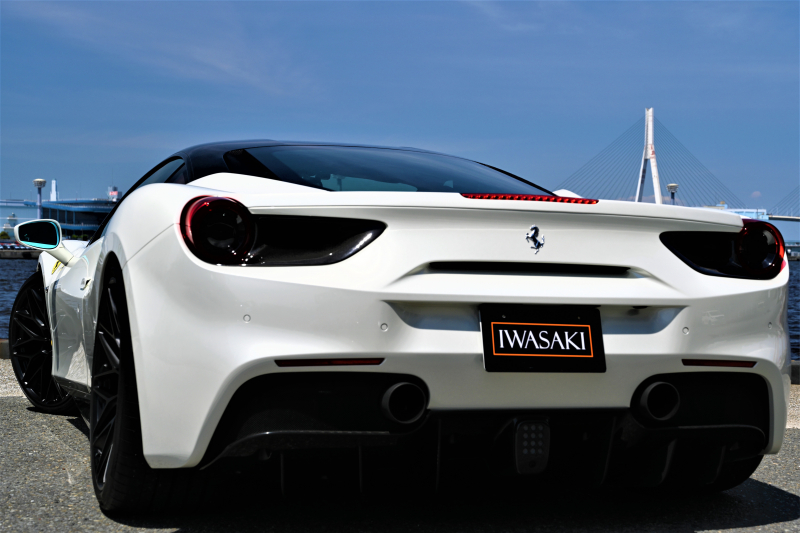 フェラーリ 488GTB 中古車