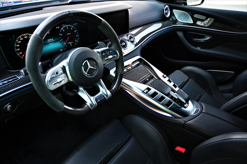 AMG GT 4ドアクーペ 中古車